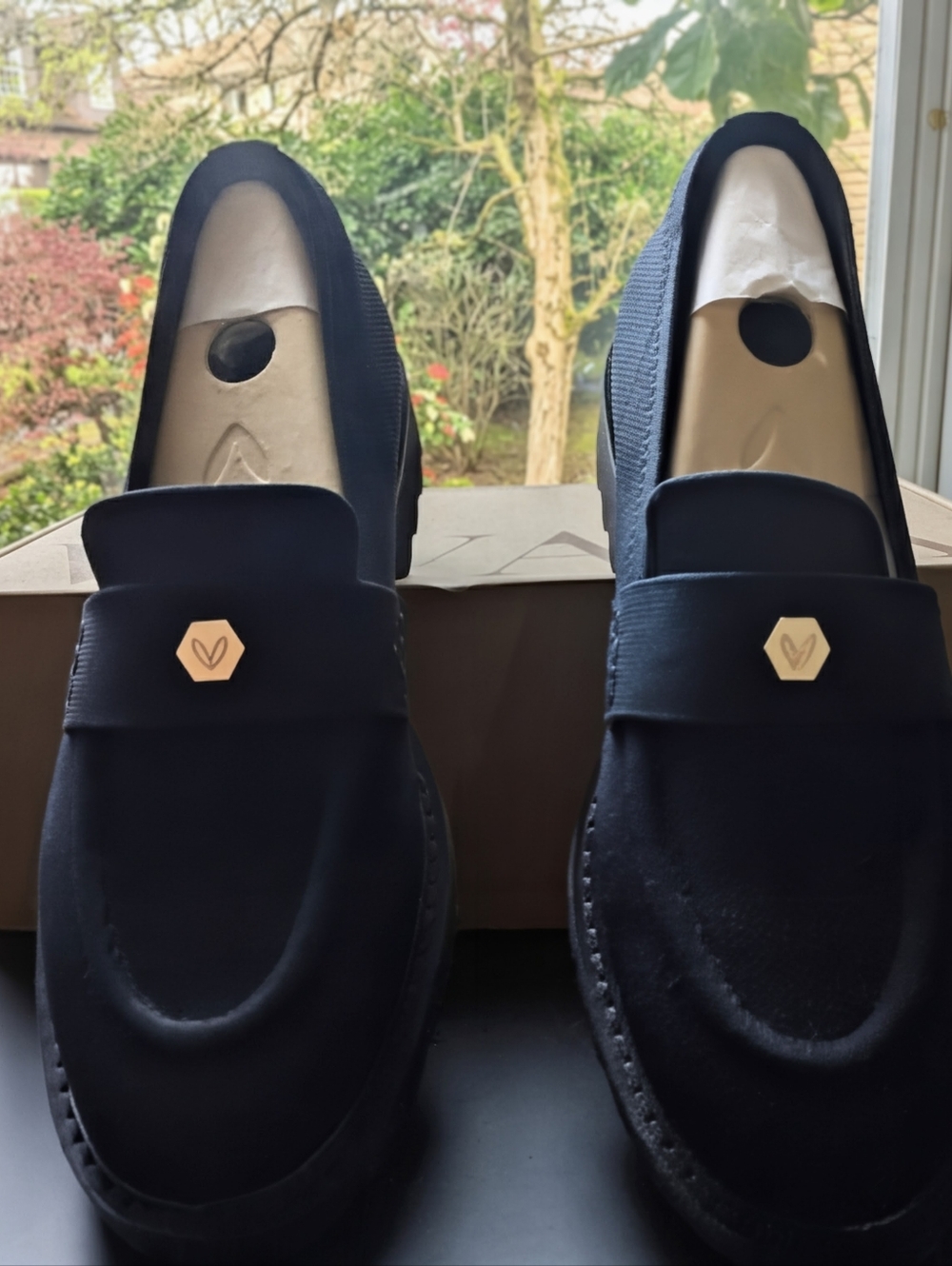 Vivaia Round Toe Platform Loafers (Francesca), US 6.5, Brand New with Box! - Picture 2 of 9